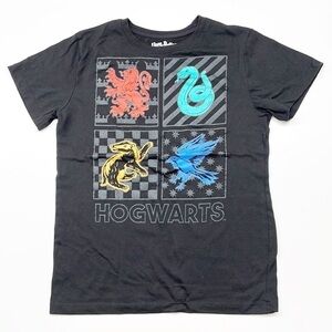 Harry Potter Hogwarts big boys black graphic print t-shirt
